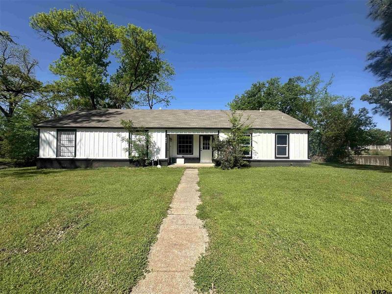 403  Church Winnsboro TX 75494 Winnsboro