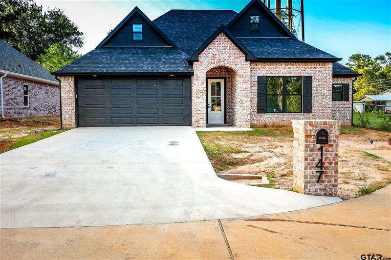 147  HILLCREST DR Gladewater TX 75647 Sabine