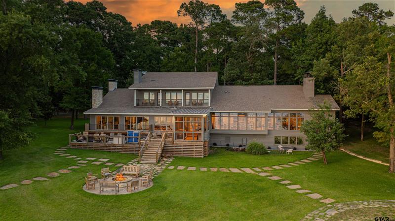 582  Windy Point Drive Mt Vernon TX 75457 Mt Vernon