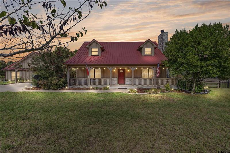 357  Swannerland Dr Scroggins TX 75480 Mt Vernon