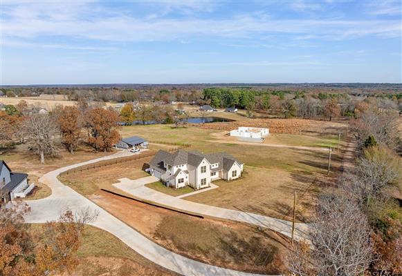 22039  CR 3312 Chandler TX 75758 Brownsboro