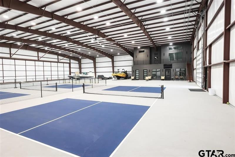 139  SKYWAY SPUR Longview TX 75603 Gregg